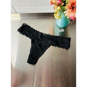NWT Victoria's Secret Black Lace Thong